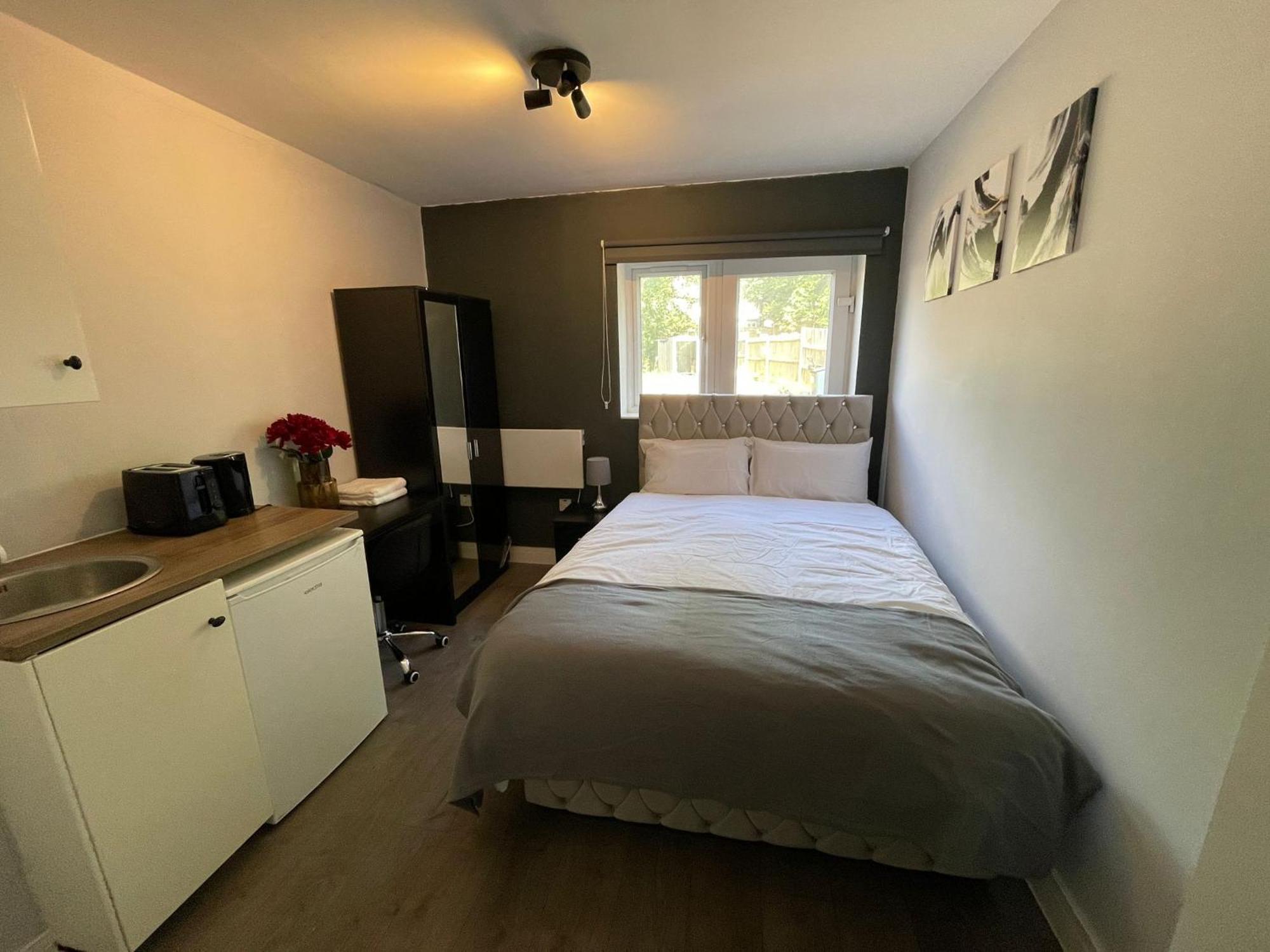 Letzi Premium Cozy Retreat Private En-Suite Rooms, Wembley Londres Exterior foto